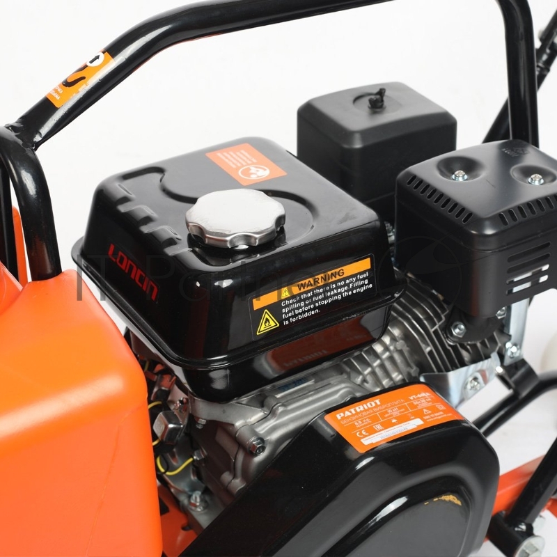 Виброплита PATRIOT VT-60LB