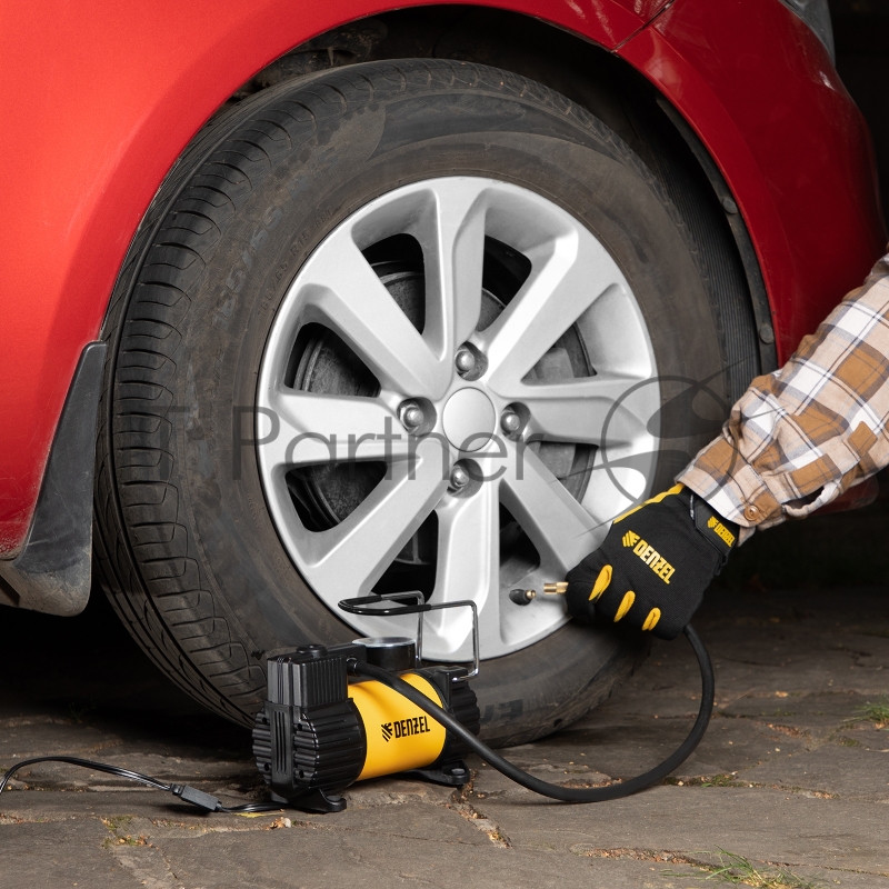 Компрессор автомобильный DENZEL AC-37, 12 В, 7 атм 37 л/мин, 58055