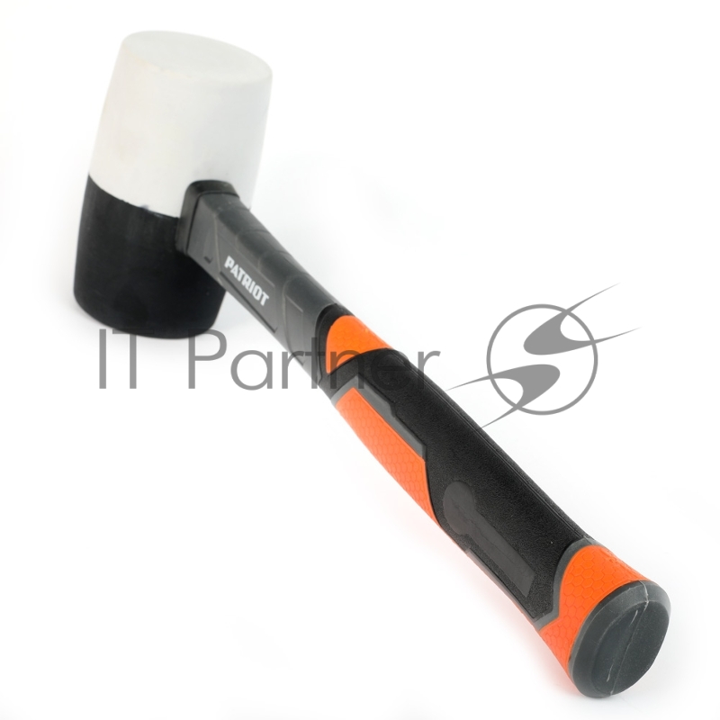 Киянка PATRIOT RMF-680BW черно-белая, с фиберглассовой рукояткой, 680г