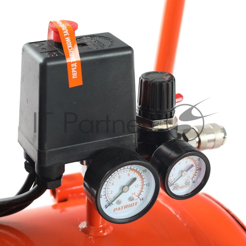 Компрессор Patriot поршневой безмасляный WO 100-440, 440 л/мин, 8 бар, 2500 Вт, 100 л, быстросъем и елочка с вентилем