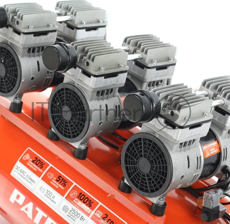 Компрессор Patriot поршневой безмасляный WO 100-440, 440 л/мин, 8 бар, 2500 Вт, 100 л, быстросъем и елочка с вентилем