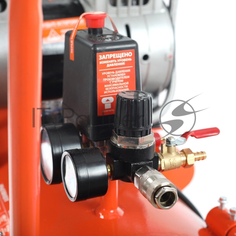 Компрессор Patriot поршневой безмасляный WO 100-440, 440 л/мин, 8 бар, 2500 Вт, 100 л, быстросъем и елочка с вентилем