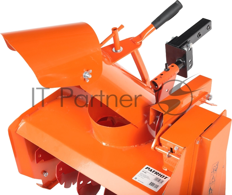 Снегоуборочная приставка к мотоблоку Патриот СП-60 (одноконтурная, ширина захвата 600мм, высота убираемого снежного покрова до 250мм, дальность выброса до 10м, управление желобом на руле, габариты 670х537х875мм, масса нетто/брутто 45/46кг, габариты к