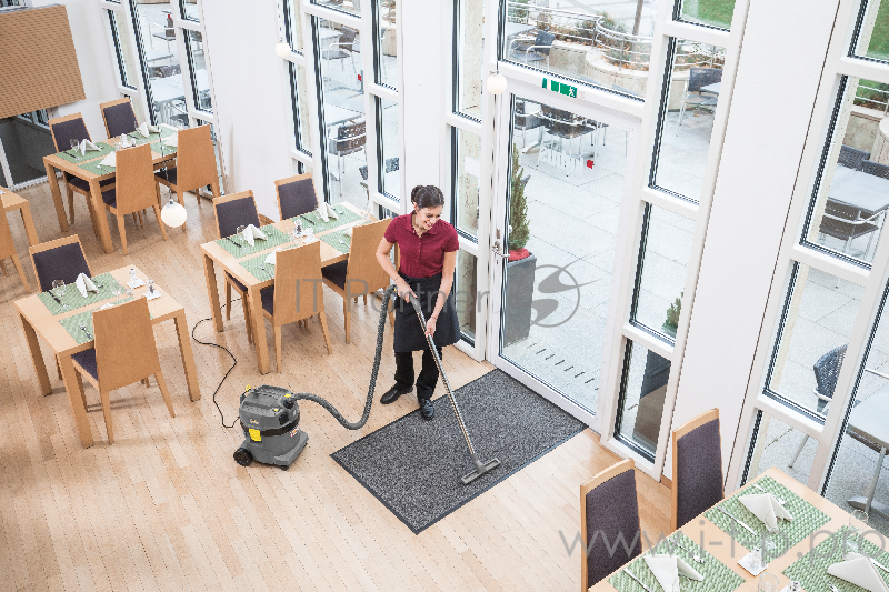 Пылесосы влажной и сухой уборки Karcher NT 22/1 Ap L