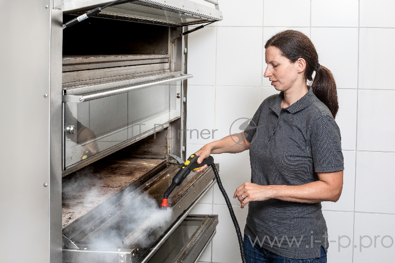 Karcher Пароочиститель проф. SG 4/4 EU 1.092-104