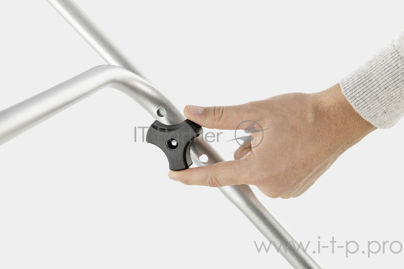 Газонокосилка аккумуляторная Karcher Lawn Mower Battery 18-33 Set *EU