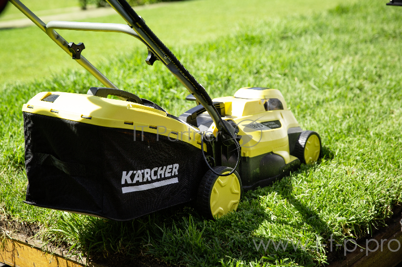 Газонокосилка аккумуляторная Karcher Lawn Mower Battery 18-33 Set *EU