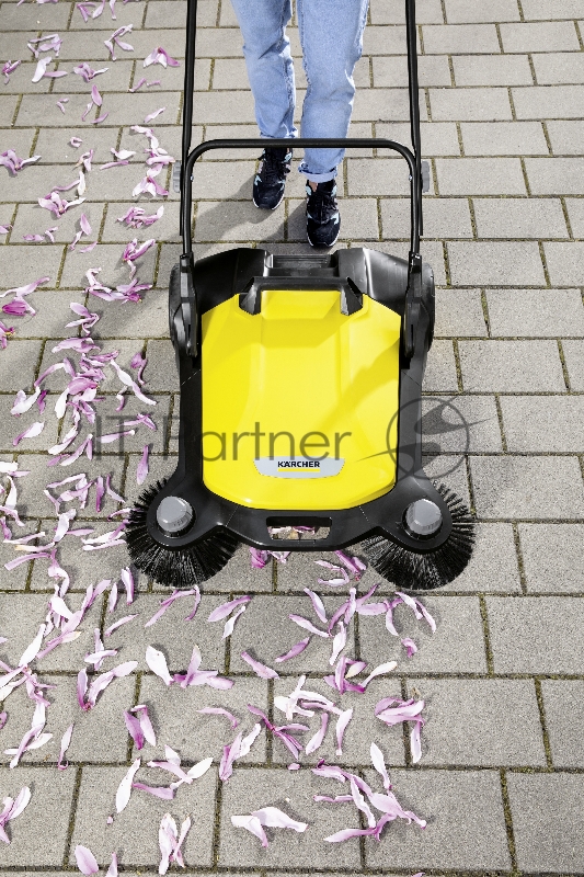Ручная подметальная машина Karcher S 6 Twin