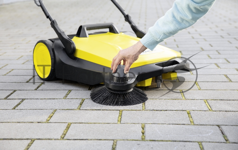 Ручная подметальная машина Karcher S 6
