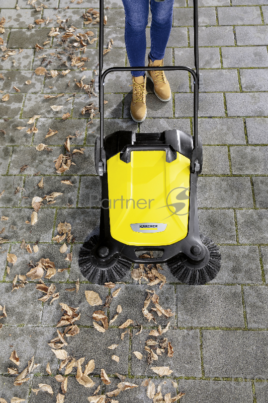 Ручная подметальная машина Karcher S 4 Twin