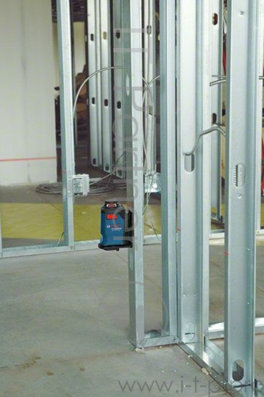 Лазерные дальномеры, уровни, детекторы Bosch GLL 2-20 0601063J00 Лазерный нивелир { 635 нм, до 20 м }