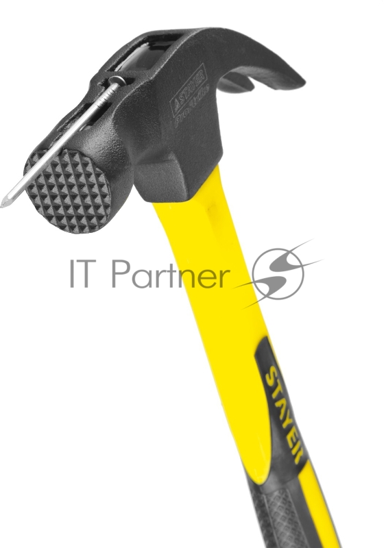 Молоток-гвоздодёр столярный STAYER Fiberglass-M 450 г c фиберглассовой рукояткой