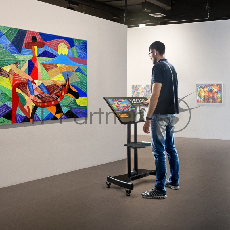 Мобильная стойка ONKRON на 1 для ТВ и сенсорных панелей Мобильная стойка ONKRON на 1 для ТВ и сенсорных панелей/ 32-65 от 200х200 до 400х600 наклон 0-90º макс нагр 60кг Высота 700-1200мм, кабель-канал, регулировка полки по высоте, колесики с блокиров