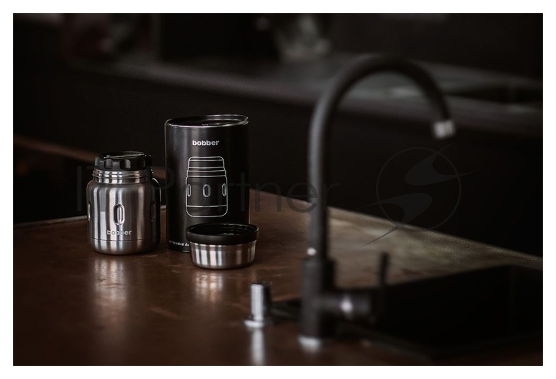 Термос Bobber Jerrycan-700 0.7л. серебристый (JERRYCAN-700/GLOSSY)