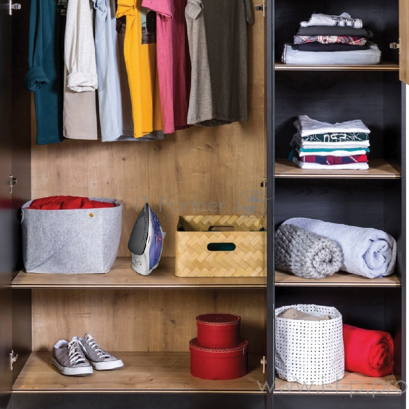 Утюг Kitfort Мощность 1100–1300 Вт.Материал подошвы алюминий с антипригарным покрытием.