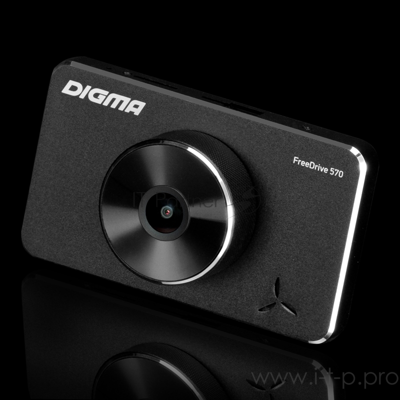 Видеорегистратор Digma FreeDrive 570 черный 3Mpix 1080x1920 1080p 170гр. NTK96558