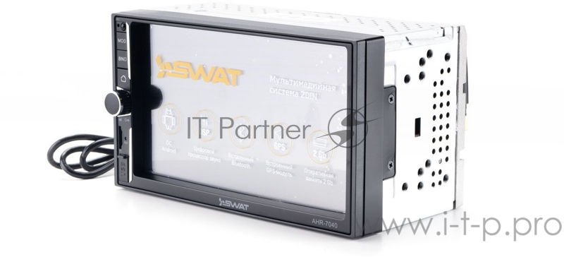 Авто-магнитола Swat AHR-7040