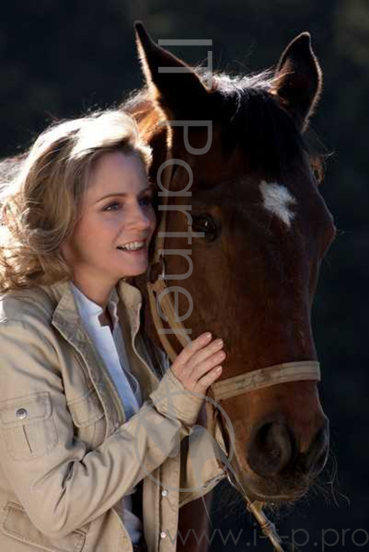 Объектив Tamron SP 70-300mm F/4-5.6 Di VC USD A005N для Nikon