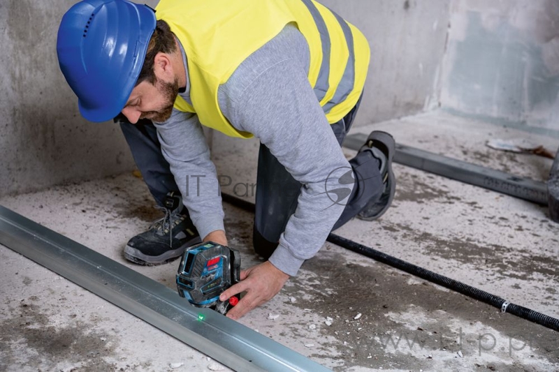 Лазерный нивелир Bosch GCL 2-50 G + RM 10