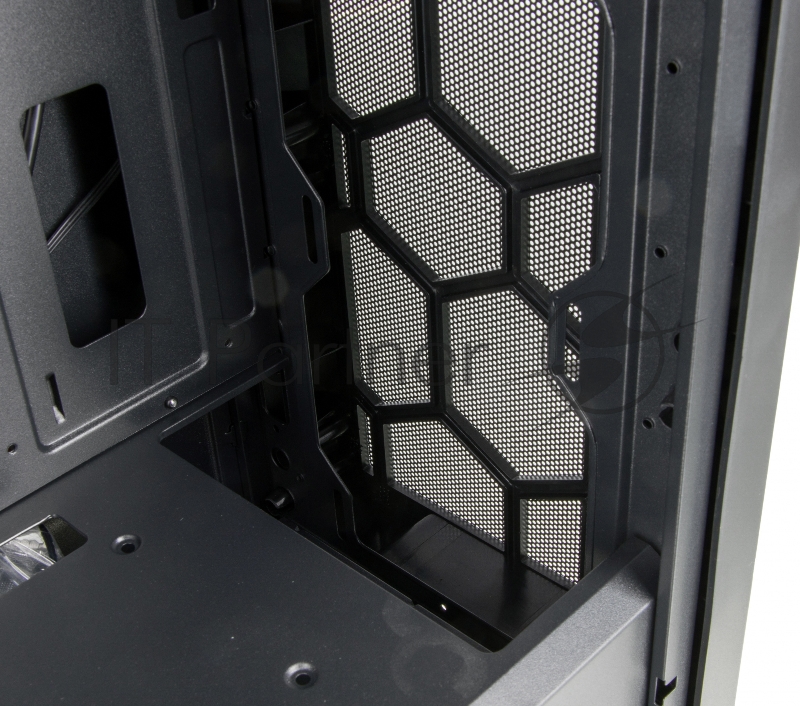 Корпус Formula V-LINE 2052 черный/черный без БП ATX 1x120mm 2xUSB2.0 1xUSB3.0 audio bott PSU