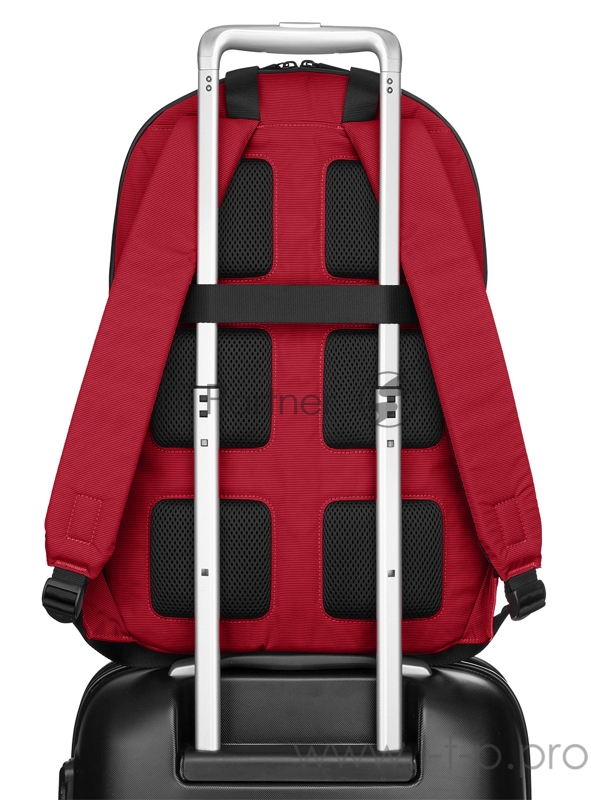 Рюкзак Moleskine METRO (ET20SMTBKF4) 31x47x13см полиамид красный