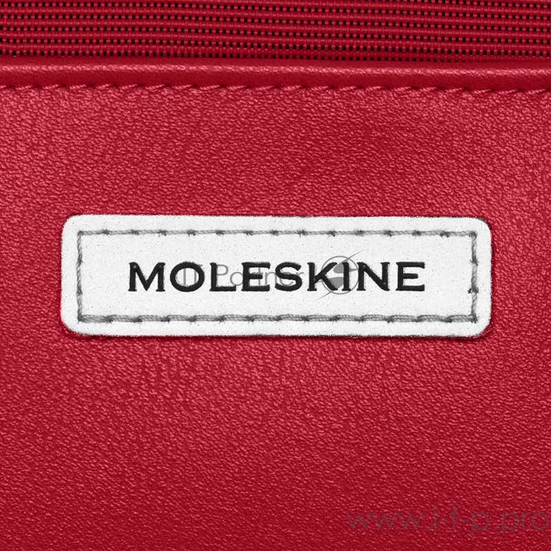 Рюкзак Moleskine METRO (ET20SMTBKF4) 31x47x13см полиамид красный