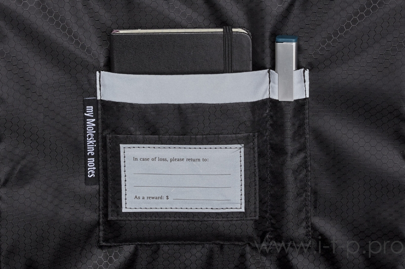 Сумка Moleskine METRO DEVICE VERTICAL (ET20SMTDBVF4) 31x42x10см полиамид красный