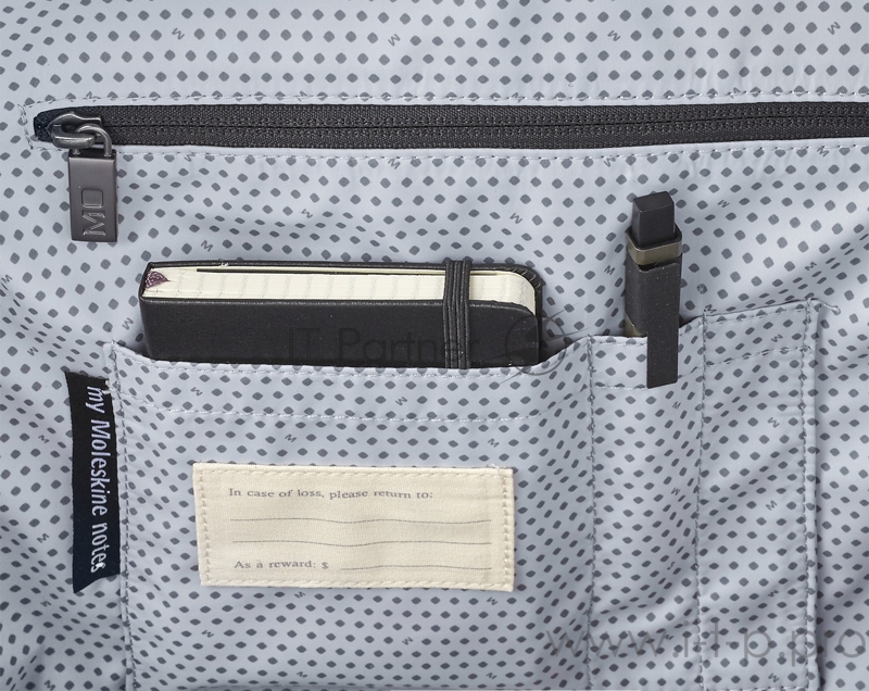 Рюкзак Moleskine THE BACKPACK RIPSTOP (ET20SCC033BKM2) 41x13x32см полиамид оранжевый/желтый