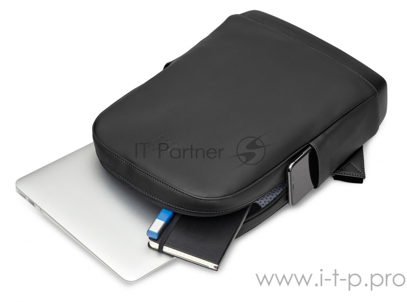 Рюкзак Moleskine CLASSIC SMALL (ET86BKSBK) 27x36x9см эко-кожа черный