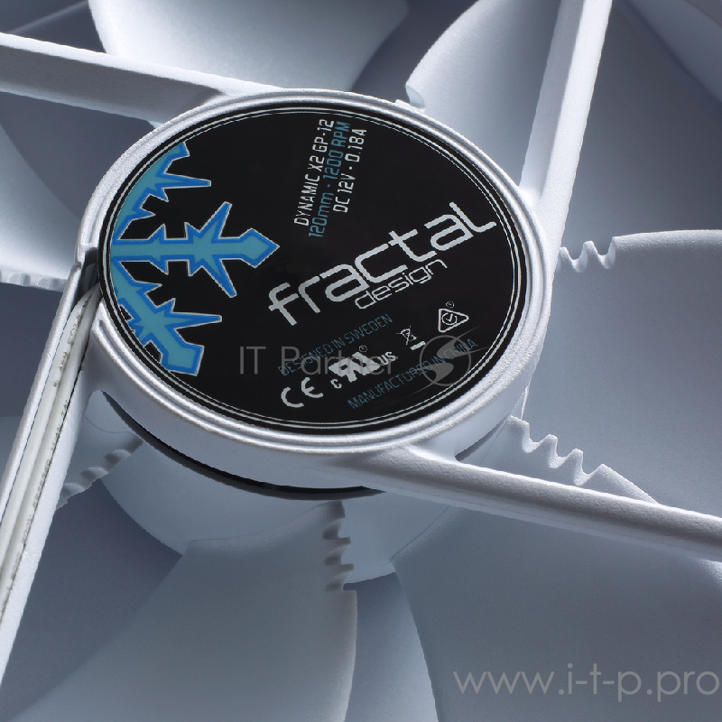 Вентилятор Fractal Design DYNAMIC X2 GP-12 WHITEOUT / 120mm 3-pin 1200rpm 52.3cfm 19.4dBA / FD-FAN-DYN-X2-GP12-WTO