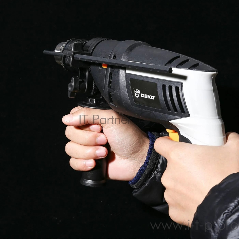 Дрель ударная Deko DKID650W 650Вт ключевой реверс (кейс в комплекте)
