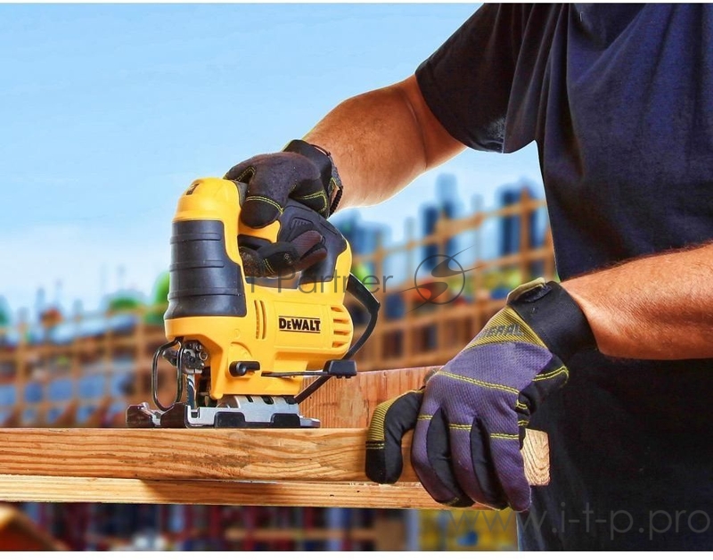 Лобзик DeWalt DWE349 +1пил. 650Вт 3200ходов/мин от электросети