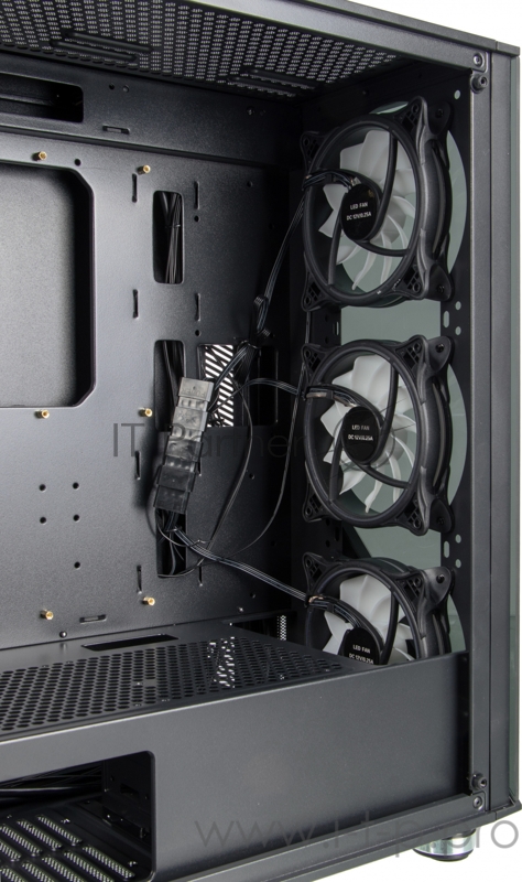 Корпус Formula V-LINE 7713 черный без БП ATX 3x120mm 2xUSB2.0 1xUSB3.0 audio bott PSU