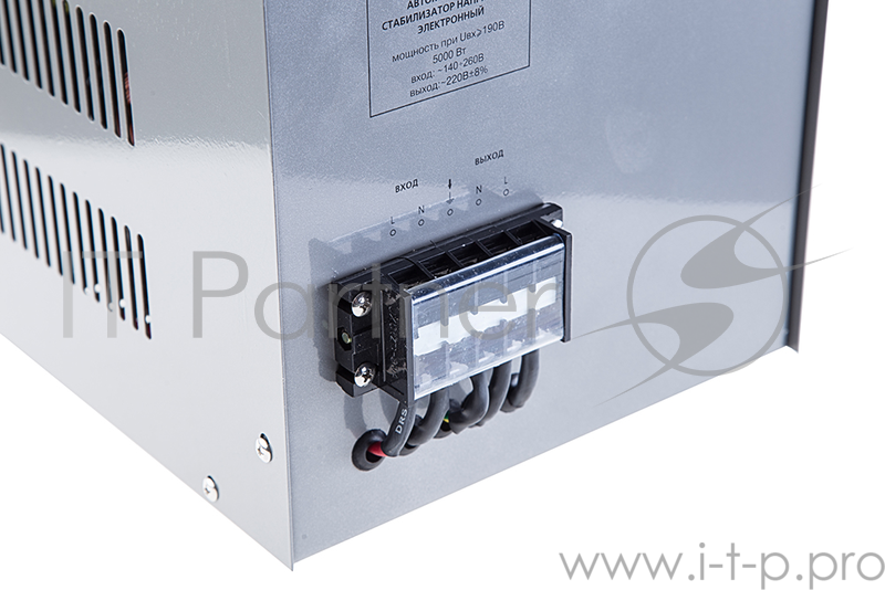 Ресанта Стабилизаторы напряжения Ресанта АСН-5 000/1-Ц 63/6/6 Стабилизатор {220В±8%, Габариты 340х220х230, Вес 13 кг}