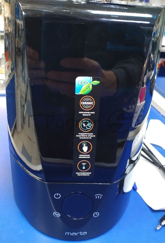 Увлажнитель воздуха MARTA MT-2373 30W, ультразвуковой, 3л., Сенсорное управление, до 350мл/час, керамический фильтр, работа до 24 ч, таймер 1, 2, 4, 8 ч, отключение без воды, три режима, гигростат, площадь до 40м2..