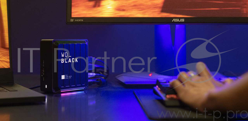 Игровая станция WD_BLACK™ D50 Game Dock NVMe SSD WDBA3U0010BBK-EESN 1TB с подключением через Thunderbolt3
