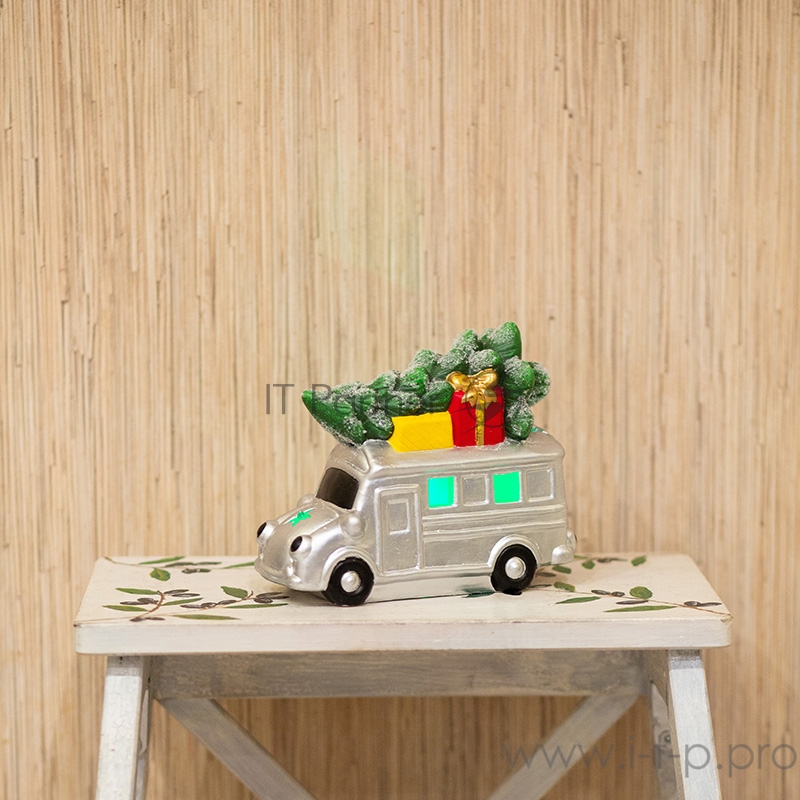 Керамическая фигурка Автобус с елкой 19*9*16 см