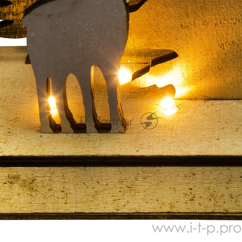 Деревянная фигурка с подсветкой Елочка с оленем 12*6*21,5 см