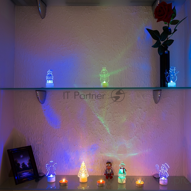 Фигура светодиодная на подставке Снеговик с шарфом 2D, RGB