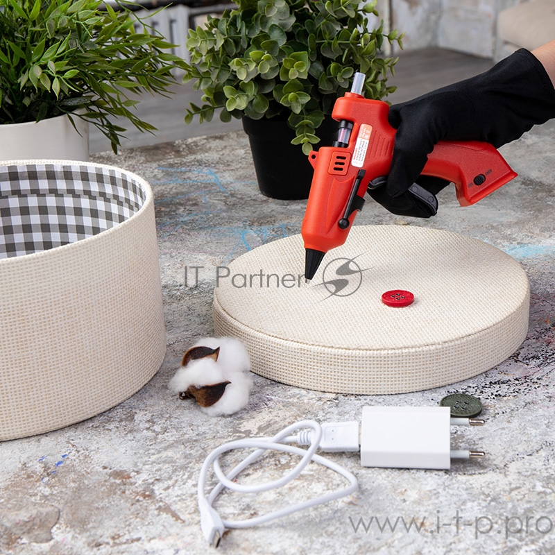 Пистолет клеевой REXANT, 10 Вт, Ø7 мм, «ЭКСПЕРТ», аккумуляторный, блистер