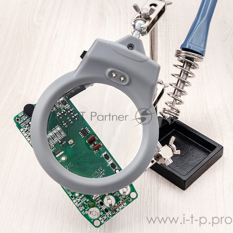 Держатель «Третья рука» REXANT, 2 зажима, чугун, лупа 90 мм, подставка паяльника, LED подсветка