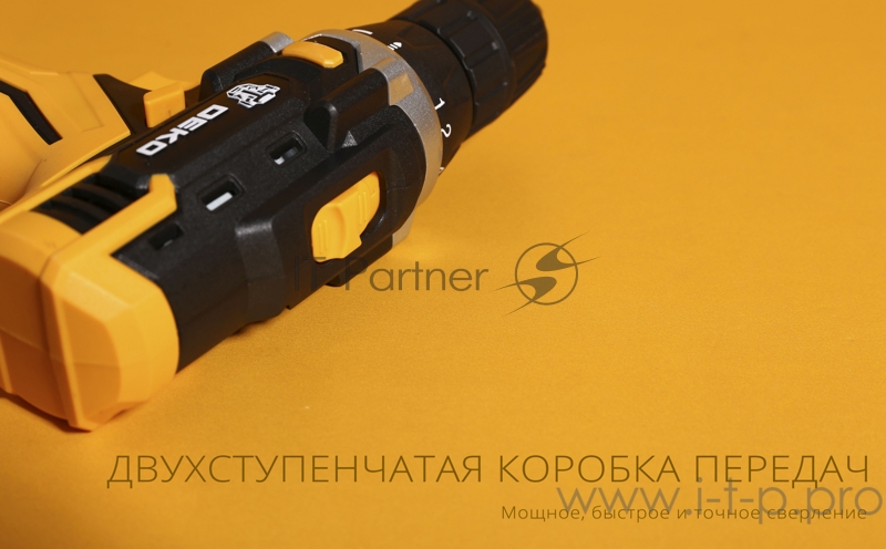Дрель-шуруповерт Deko DKCD12FU-Li аккум. патрон:быстрозажимной