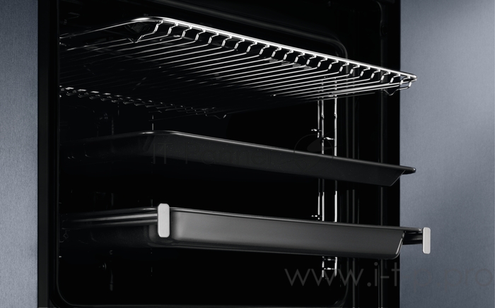 Духовой шкаф ELECTROLUX OED 3H50 V