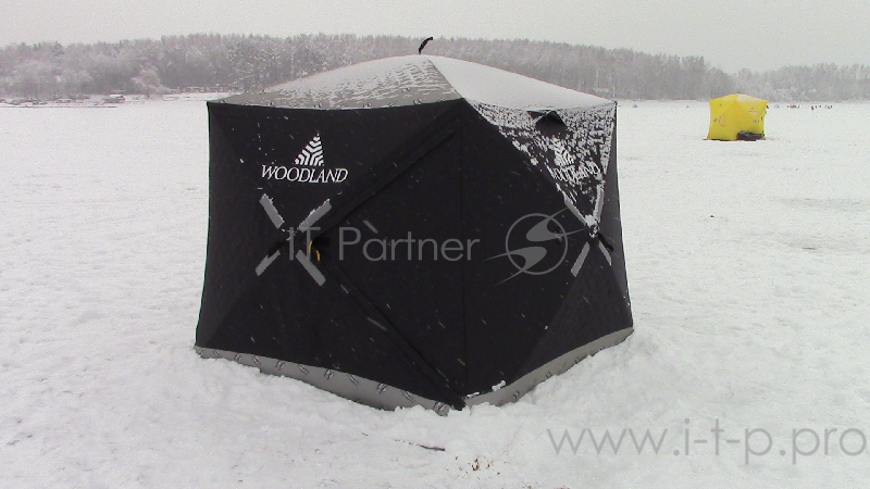 Палатка зимняя WOODLAND Ultra Comfort, 230х230х205 см