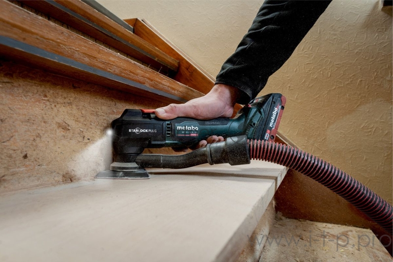 Многофункциональный инструмент Metabo MT 18 LTX BL QSL зеленый/черный