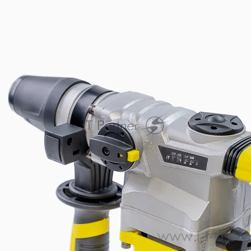 Перфоратор KOLNER KRH 1100C