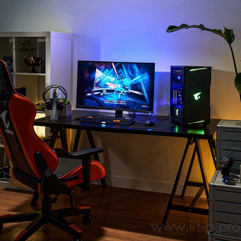 Монитор Gigabyte 31.5 G32QC A VA 2560x1440 165Hz 350cd/m2 16:9