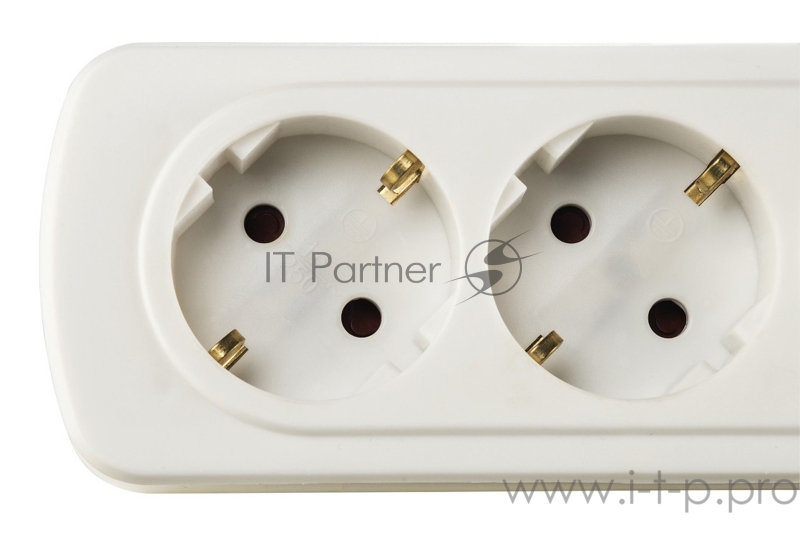 Сетевой удлинитель Hama H-137271 1.5м (6 розеток) белый (пакет ПЭ)