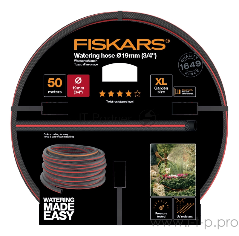 Шланг Fiskars 1027111 3/4 50м поливочный армированный черный/красный