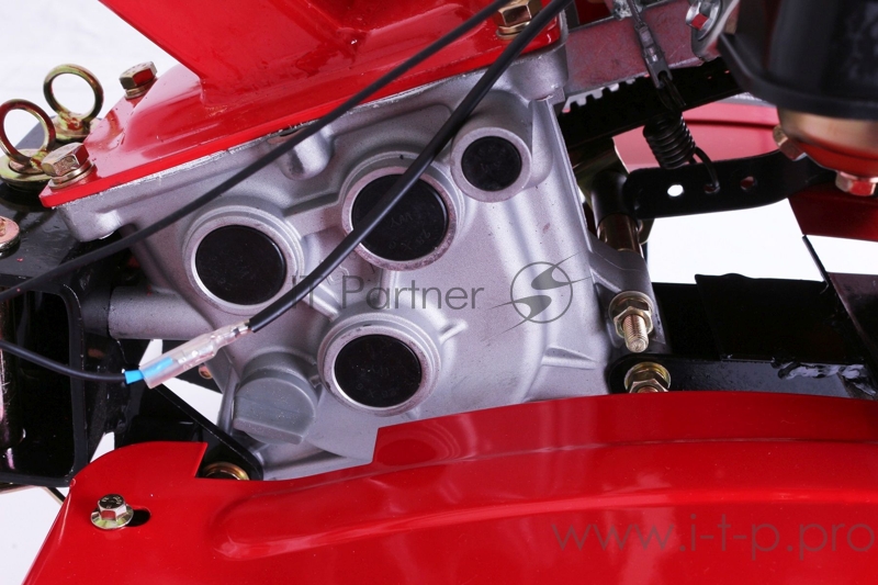 Мотоблок Ресанта МБ-7000-10 (70/5/37) бензиновый 7л.с.